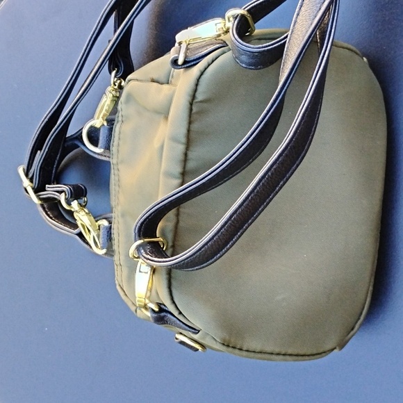 Steve Madden mini backpack - Picture 4 of 7